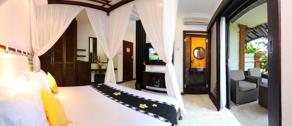 Candi Beach Resort & Spa photo 3