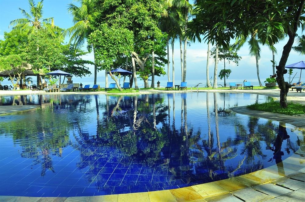 Kutus Kutus Sunari Beach Resort