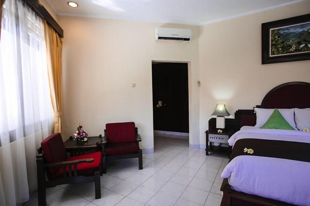 Kutus Kutus Sunari Beach Resort photo 4
