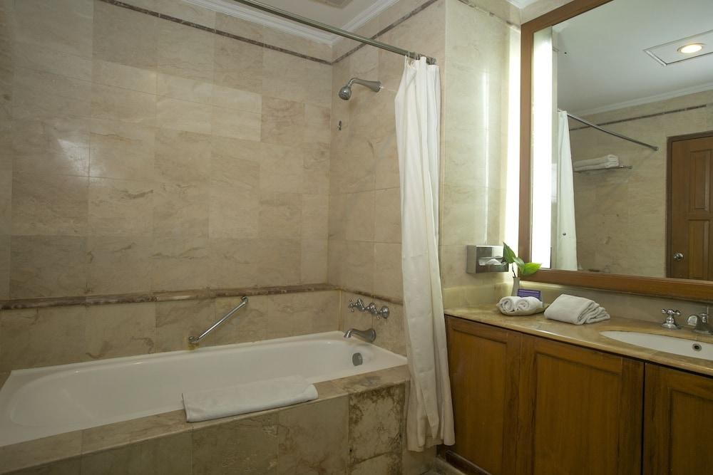 Parigata Resort & Spa photo 4