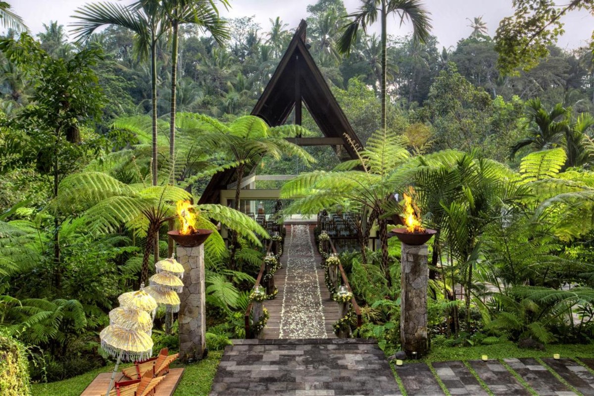 KOMANEKA AT BISMA photo 2