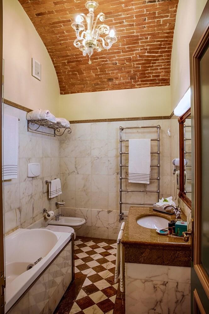 Hotel Mulino di Firenze, WorldHotels Crafted photo 2