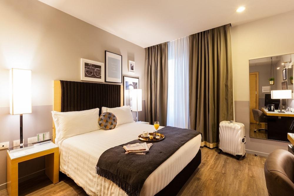 Holiday Inn Milan Garibaldi Station photo 3