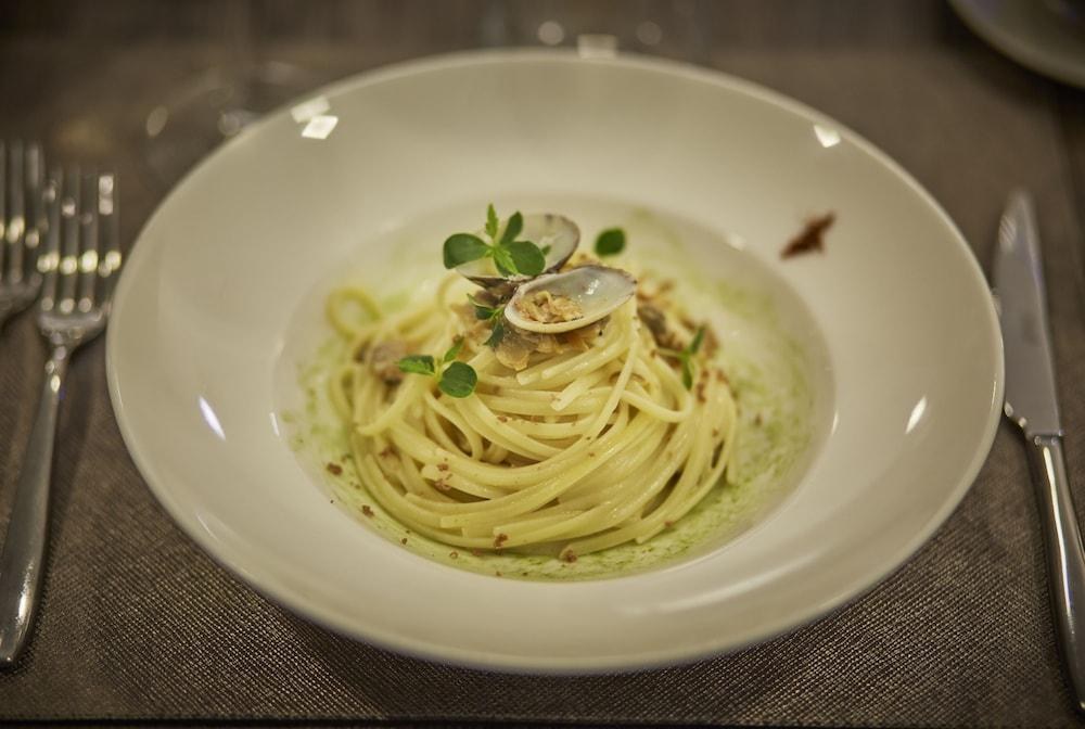 HOLIDAY INN MILAN photo 2