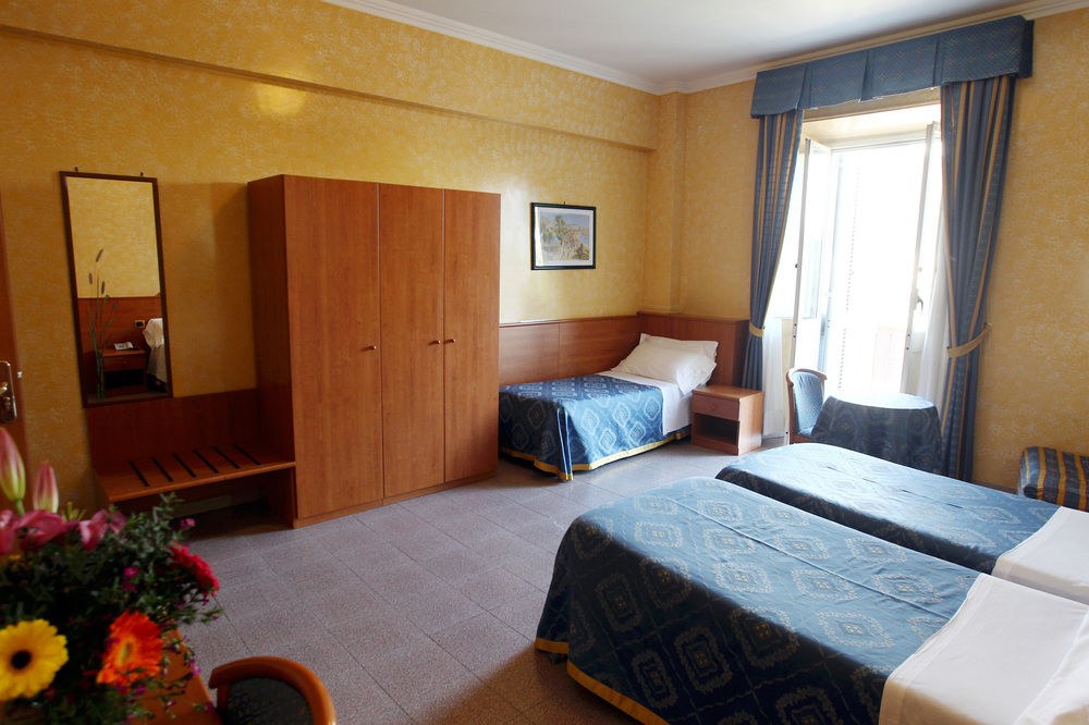Baltik Guesthouse photo 1