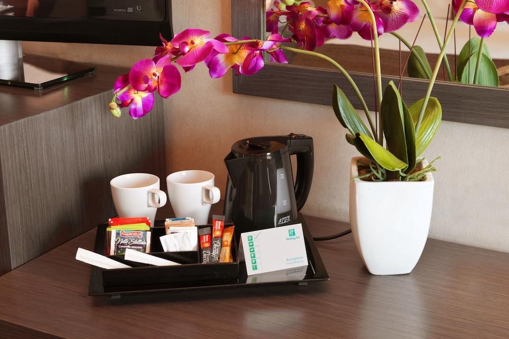 Holiday Inn Rome Eur Parco dei Medici photo 2