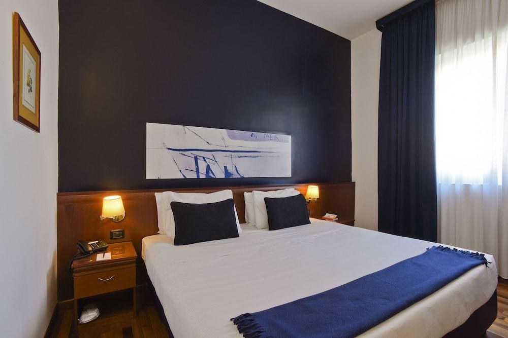 Grand Hotel Tiberio photo 4