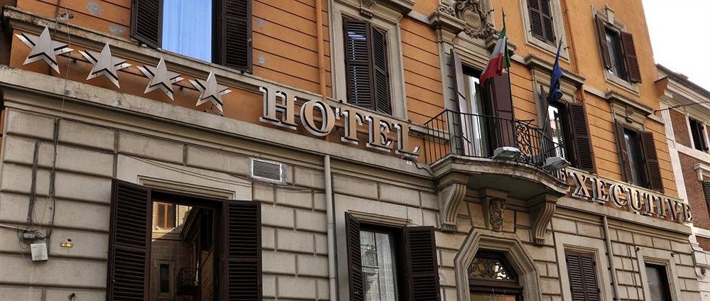 Hotel Executive photo 2