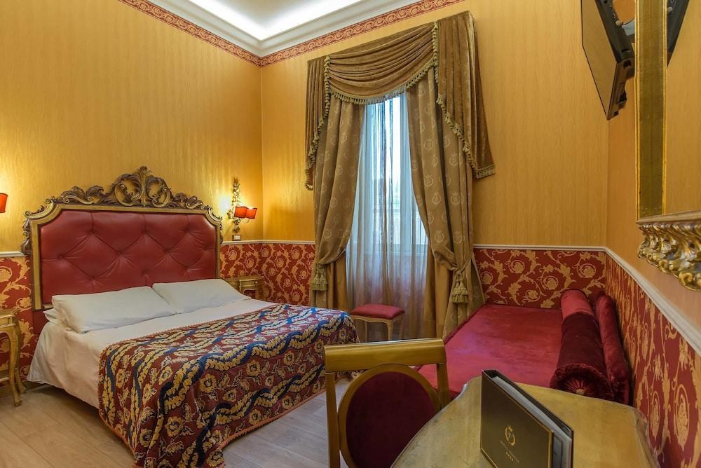 Room Select Via Veneto photo 3