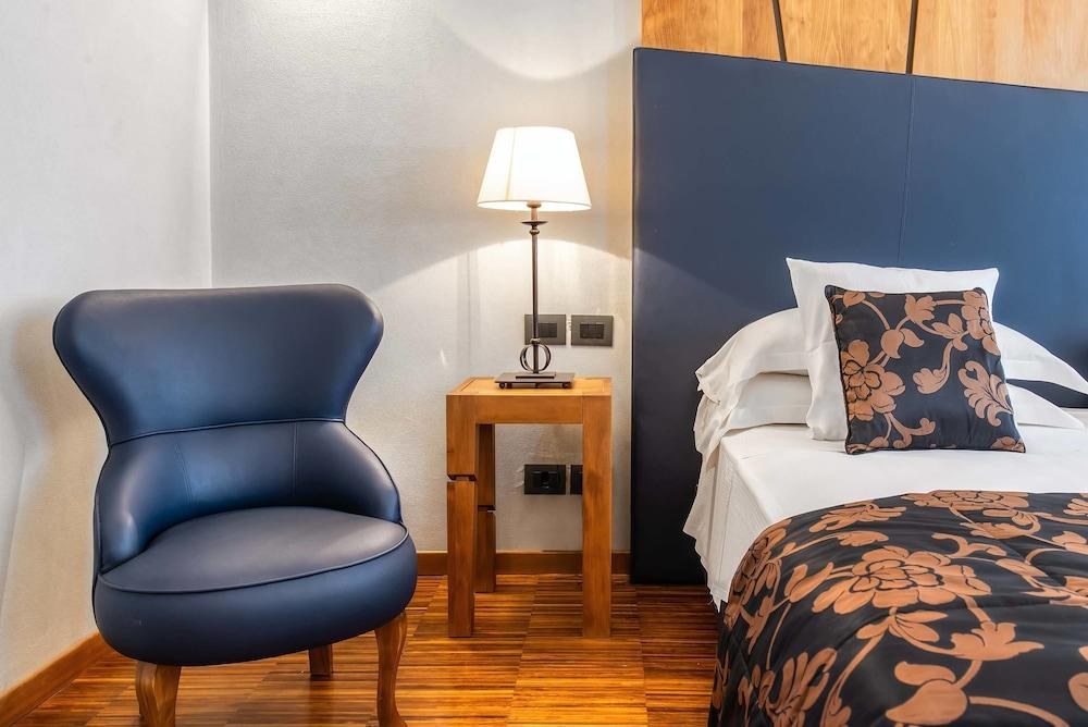 The Code Hotel photo 2