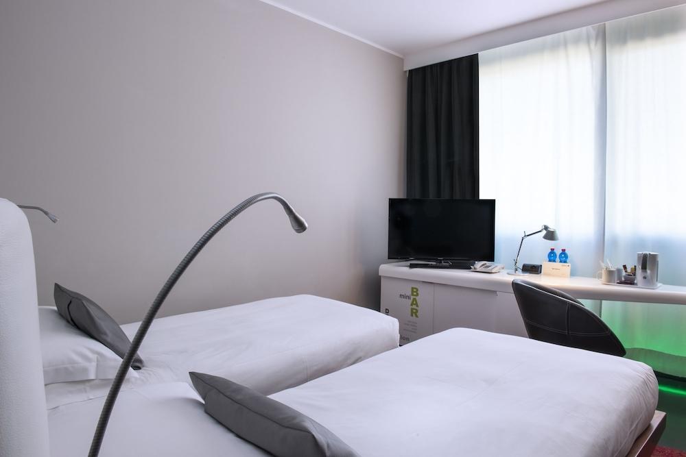 Hyatt Regency Rome Central photo 4