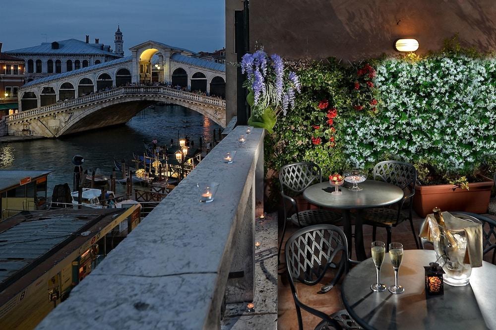 Rialto Hotel photo 4