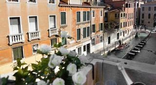 Corte dei Greci photo 4