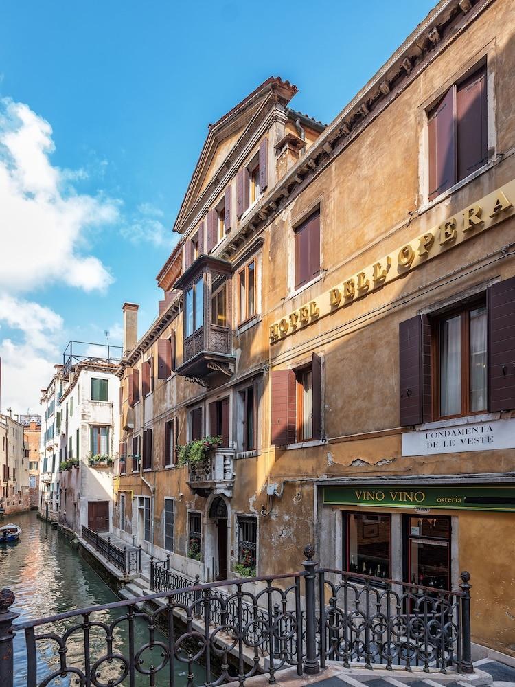 dell'Opera photo 2