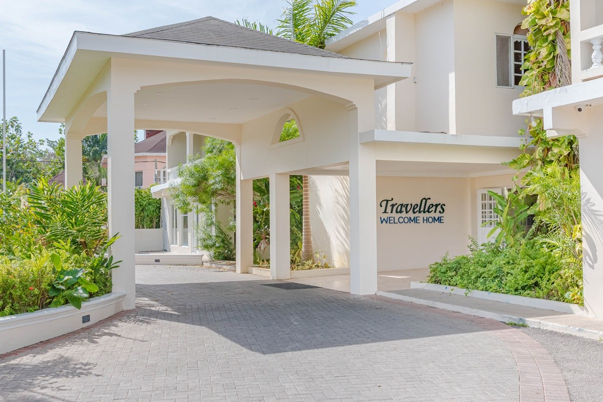 TRAVELLERS BEACH RESORT