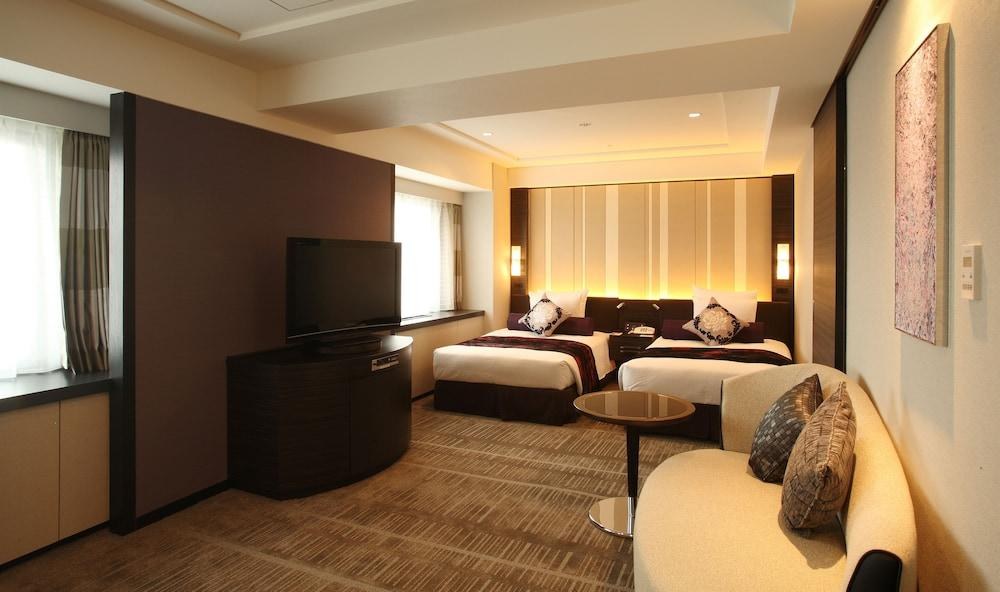 ANA Crowne Plaza Fukuoka photo 2