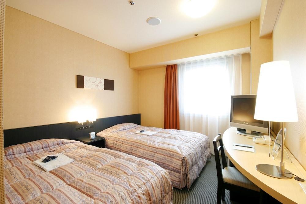 Hotel Crown Hills Kokura photo 2