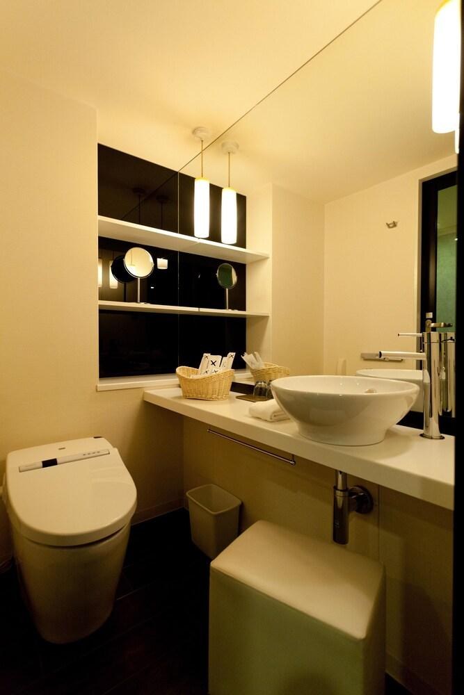 Cross Hotel Osaka photo 4