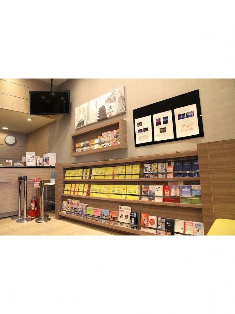 Smile Hotel Tokyo Nihombashi photo 3