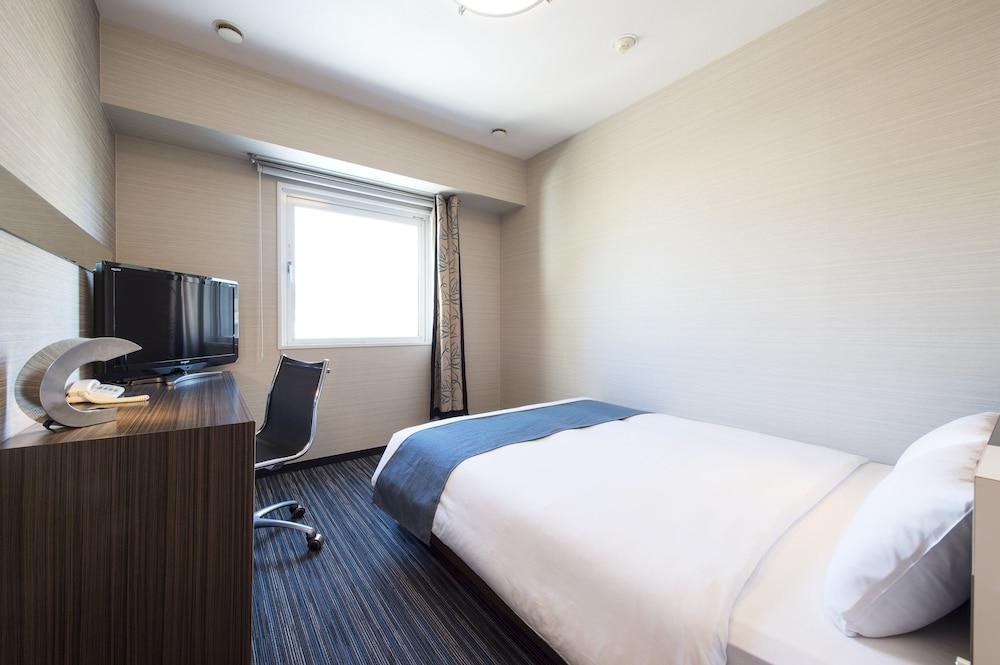 Hotel Villa Fontaine Tokyo - Kudanshita photo 2