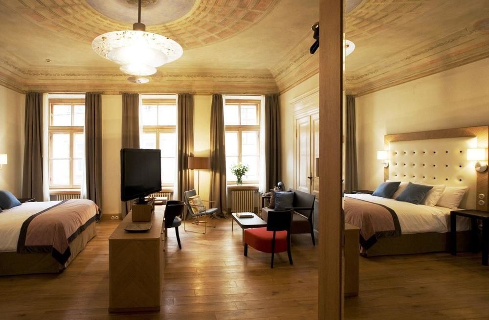 Dome Hotel photo 1