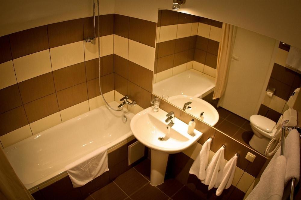 Primo Hotel photo 4
