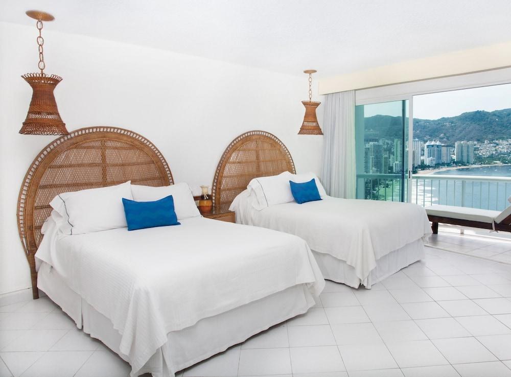 CALINDA BEACH ACAPULCO photo 2