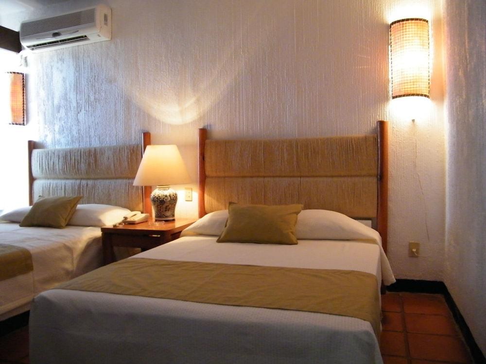 Mirador Acapulco photo 3