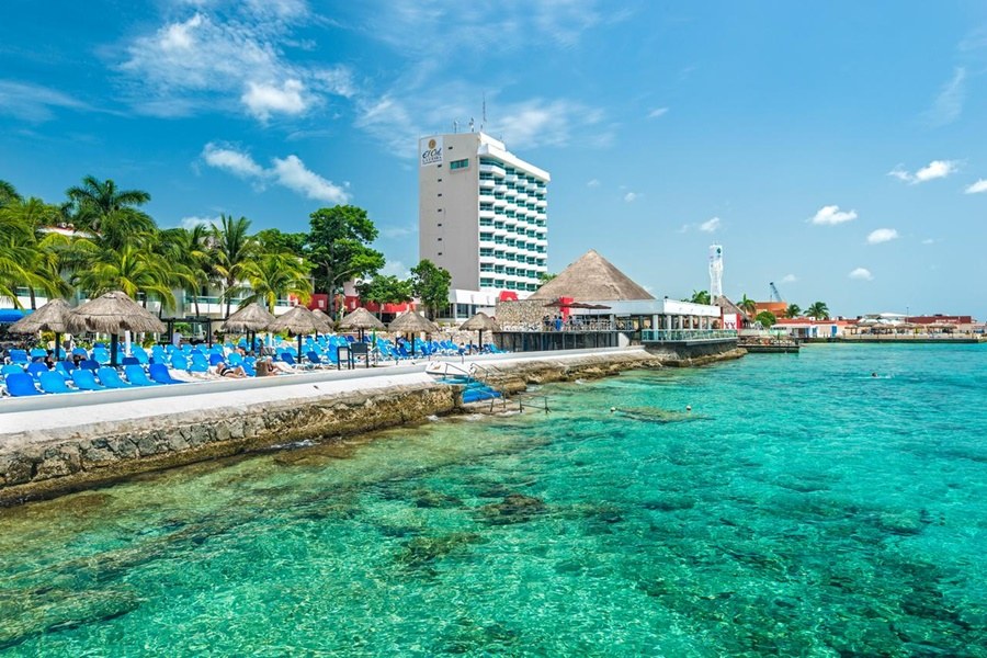 EL CID LA CEIBA BEACH HOTEL