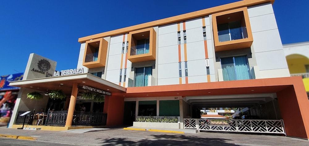 Azteca Inn photo 2
