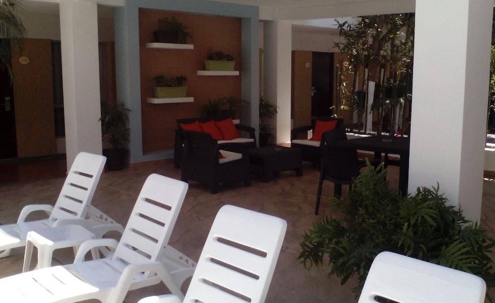 Azteca Inn photo 4