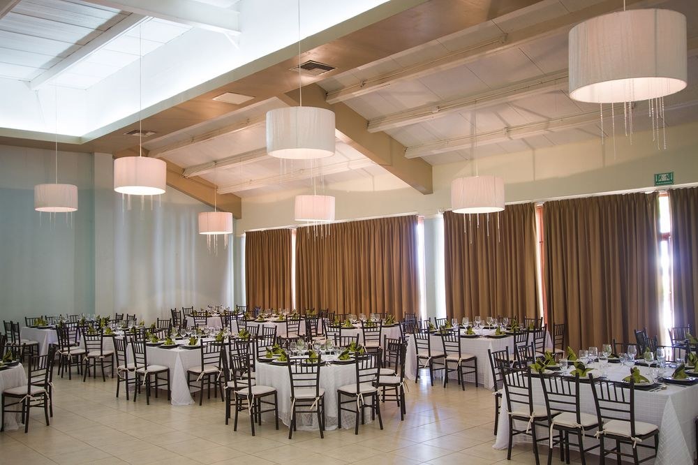 Luna Palace Hotel & Suites