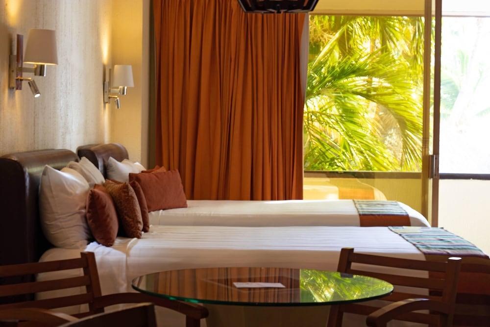 Luna Palace Hotel & Suites photo 4
