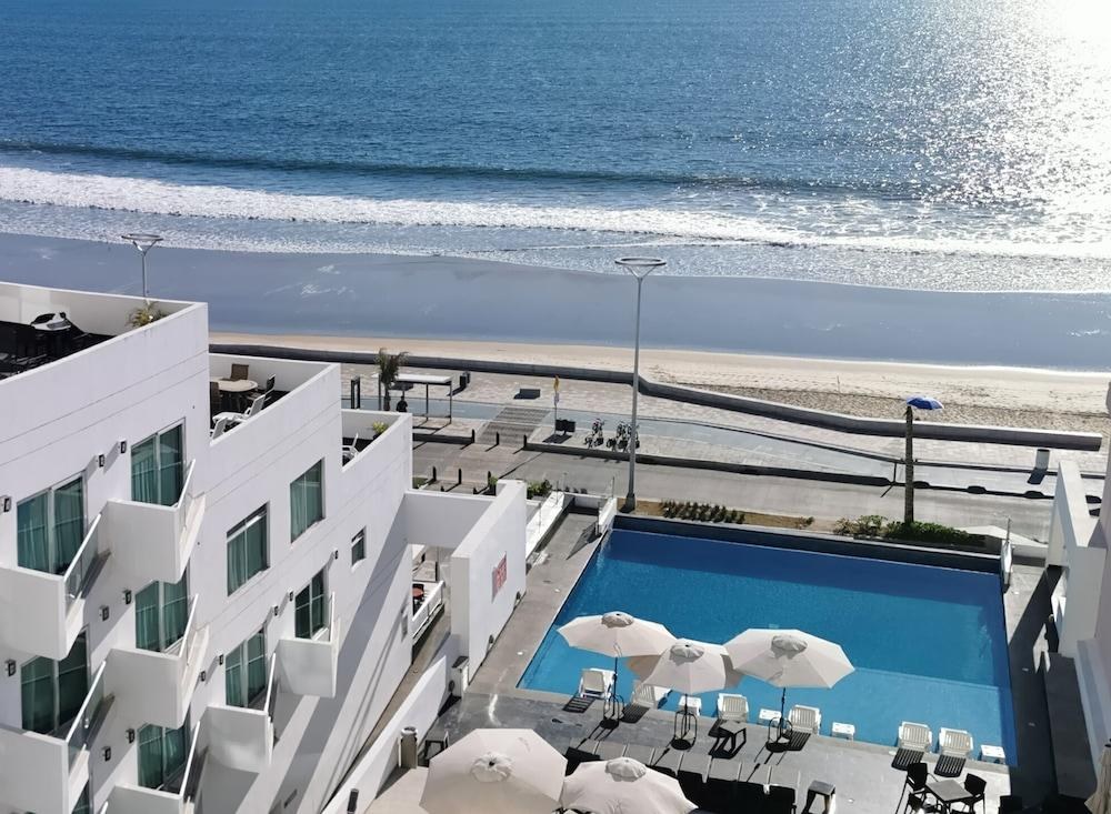 Coral Island Beach View Hotel
