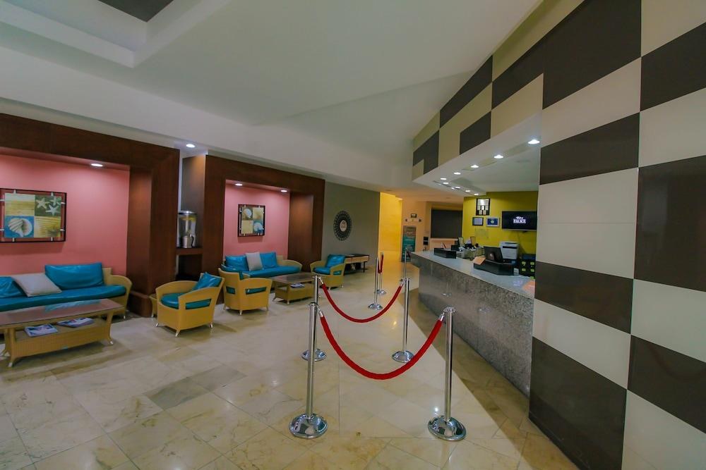 Oceano Palace Beach Hotel photo 2