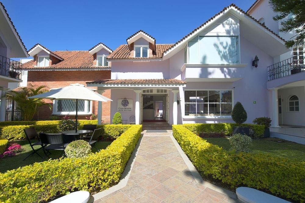 Casa Bonita Hotel & Luxury Residence photo 2