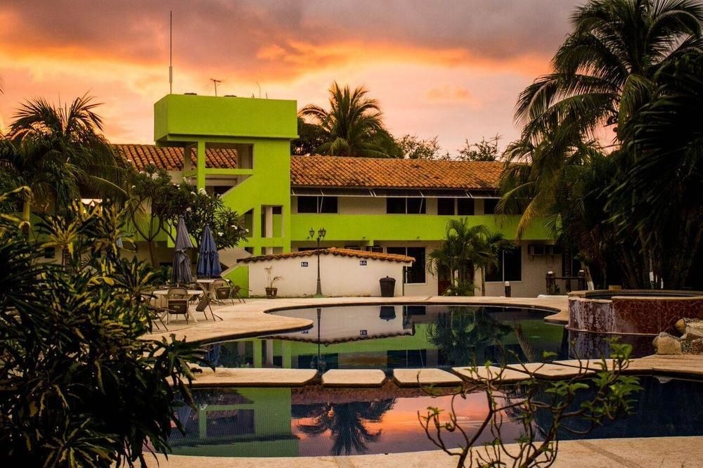 Punta Esmeralda Suites & Hotel photo 4