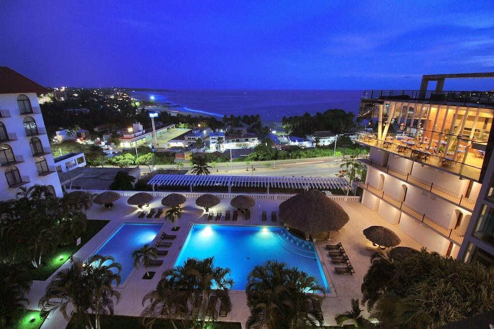Caracol Plaza Hotel & Resort photo 4