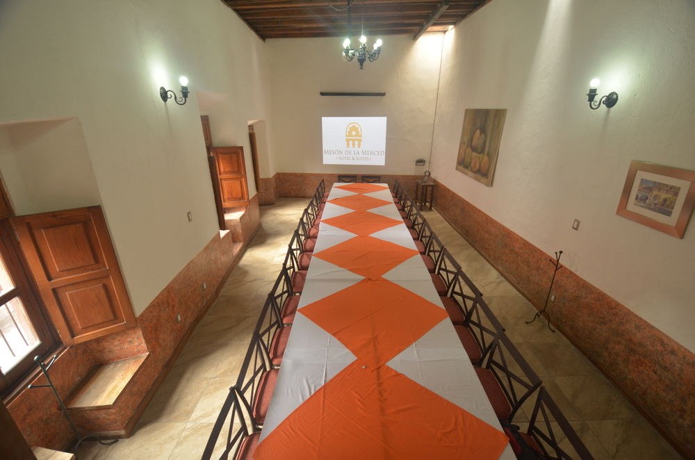 Meson De La Merced Hotel & Suites