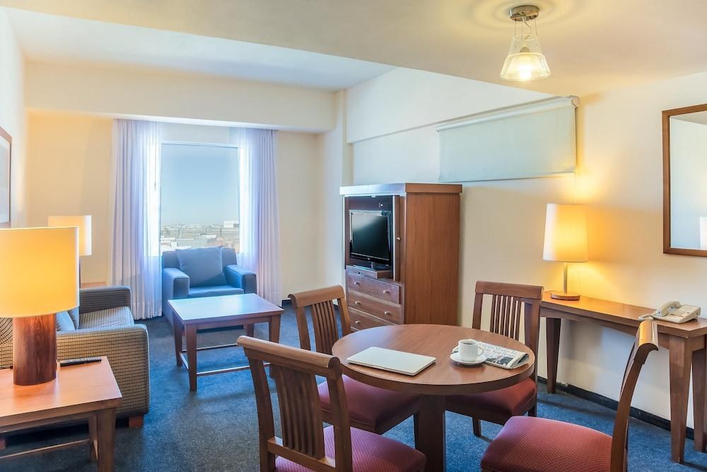 FIESTA INN TIJUANA OTAY AEROPUERTO photo 4
