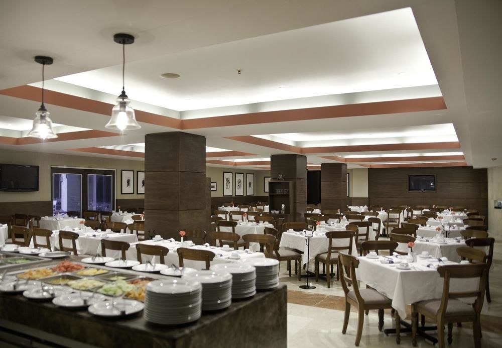Marriott Hotel Tijuana photo 1
