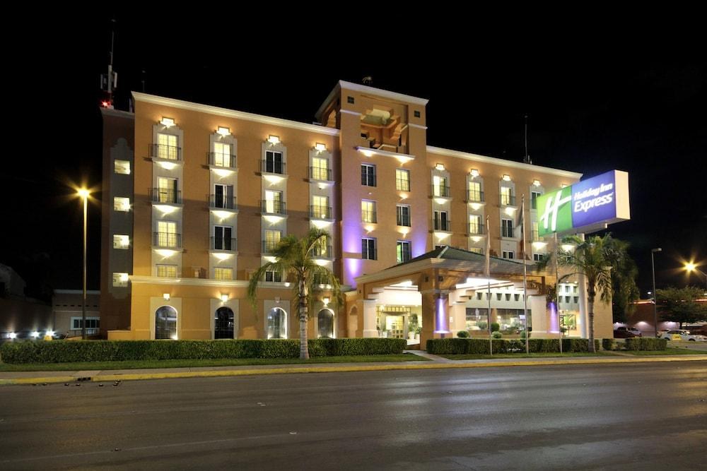 Holiday Inn Express Torreon photo 4