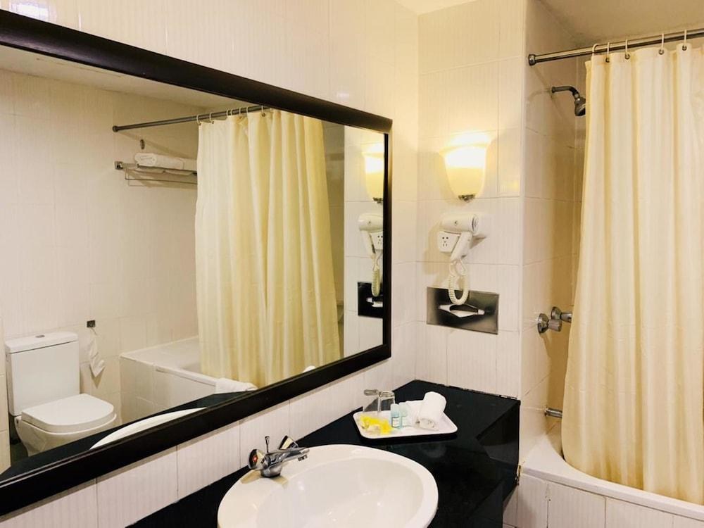 RegalPark Hotel Kuala Lumpur photo 3