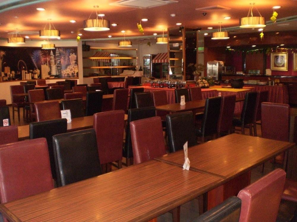 CORONA INN HOTEL KUALA LUMPUR photo 3