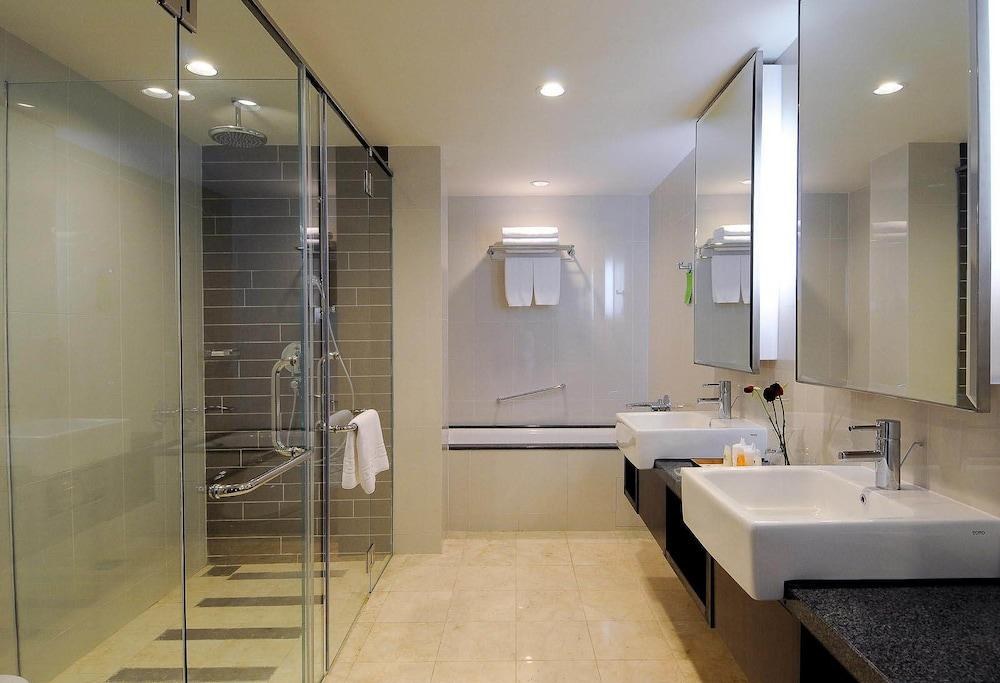 MiCasa All Suites Hotel Kuala Lumpur photo 4