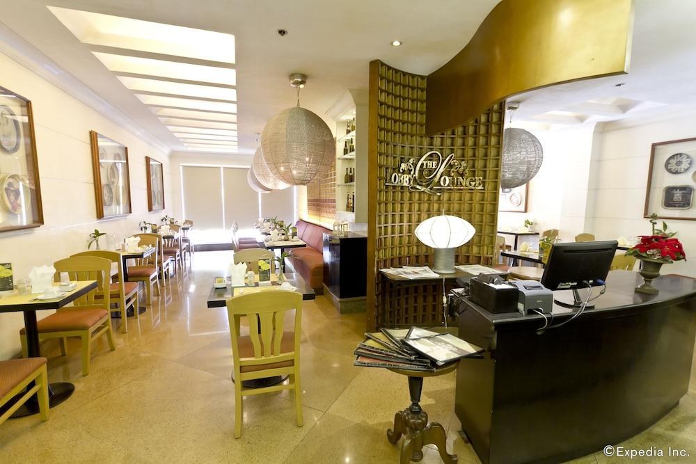 Crown Regency Suites & Residences Mactan photo 3