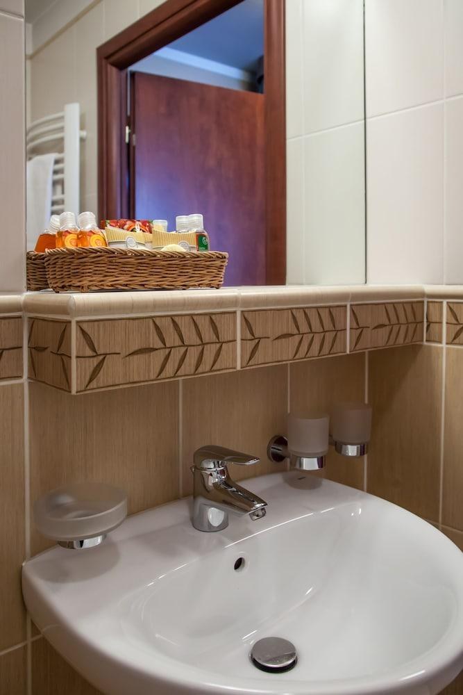 Farmona Hotel Business & Spa photo 3