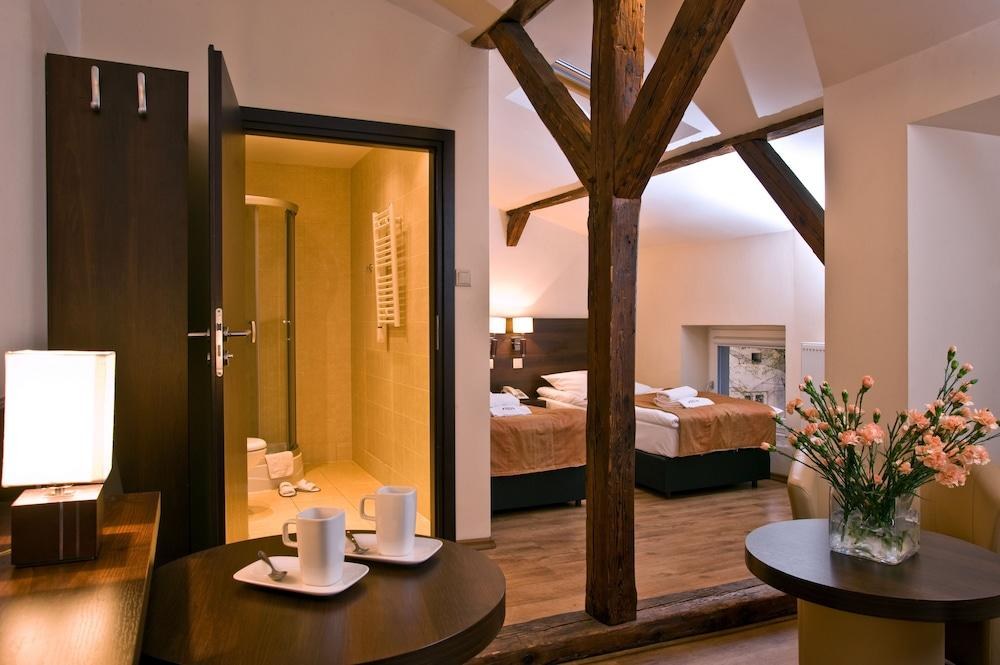 Spatz Aparthotel photo 2