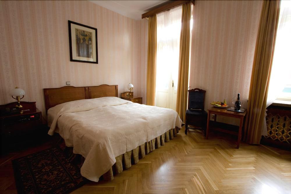 Hotel H15 Francuski Old Town - Destigo Hotels photo 1
