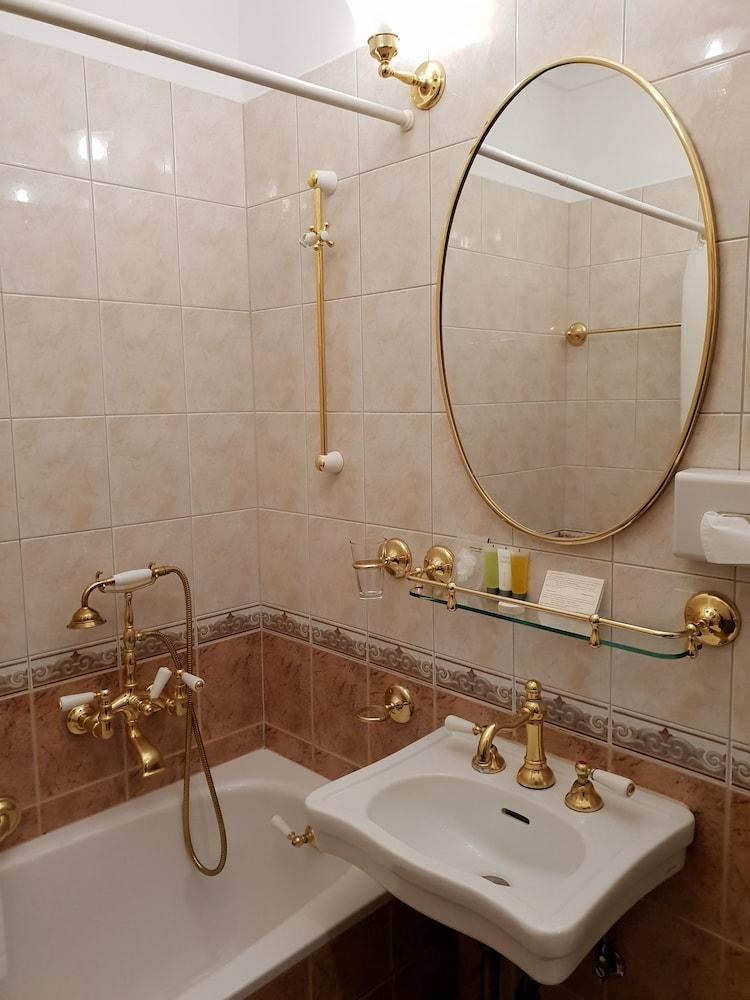 Hotel H15 Francuski Old Town - Destigo Hotels photo 3